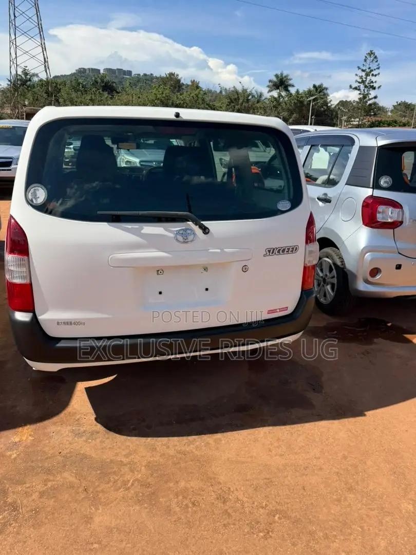 Toyota Probox 2018 White