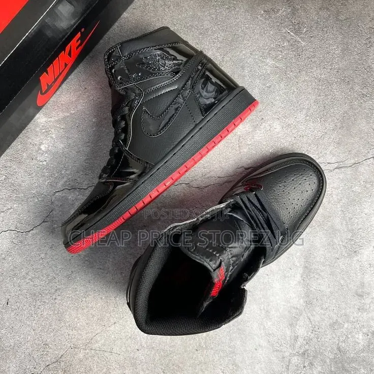 - Jordan 1 Retro Highsp Gina (Regular Box)