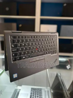 Laptop Lenovo Thinkpad X1 Yoga 8GB Intel Core i7 SSD 256GB