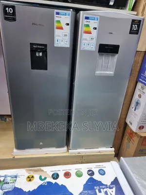 229litres Chiq Fridge/ Chiq Refrigerator With Water Dispenser