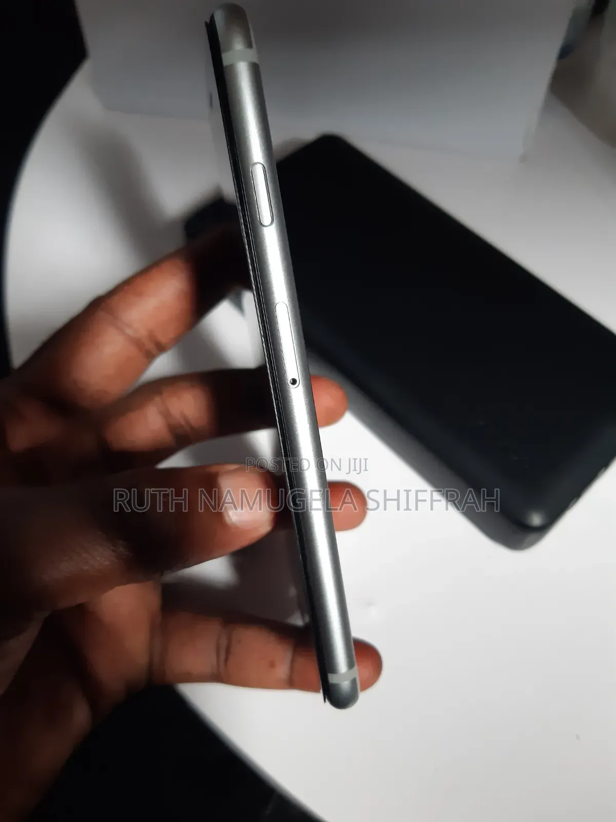 Apple iPhone 6s 128 GB Gray