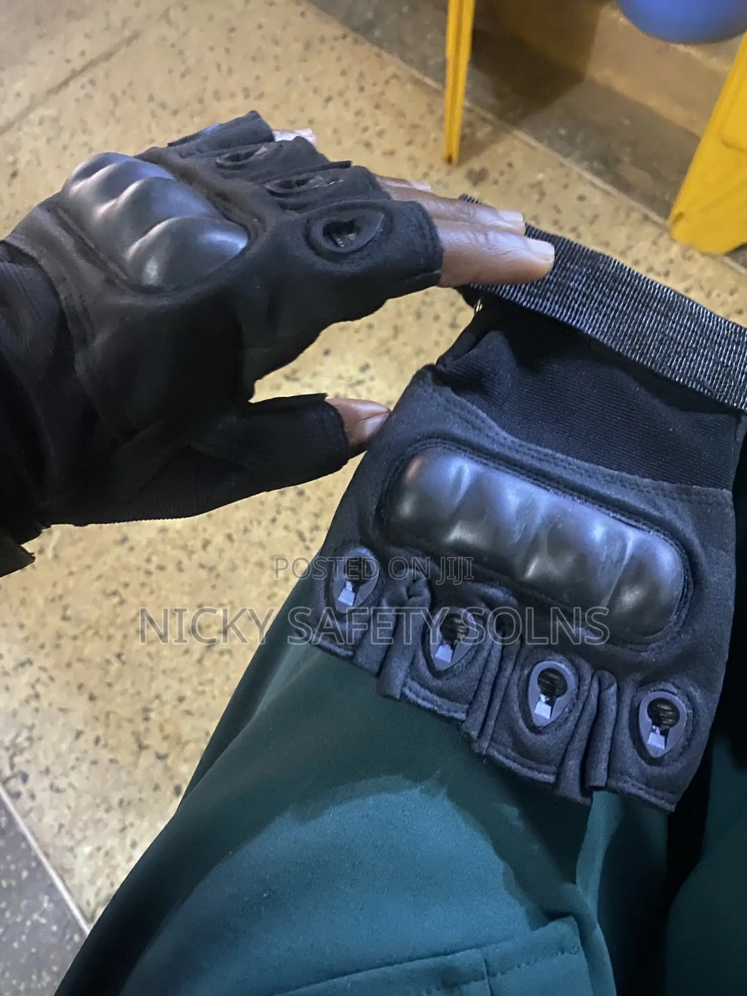 Knucle Gloves