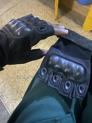 Knucle Gloves