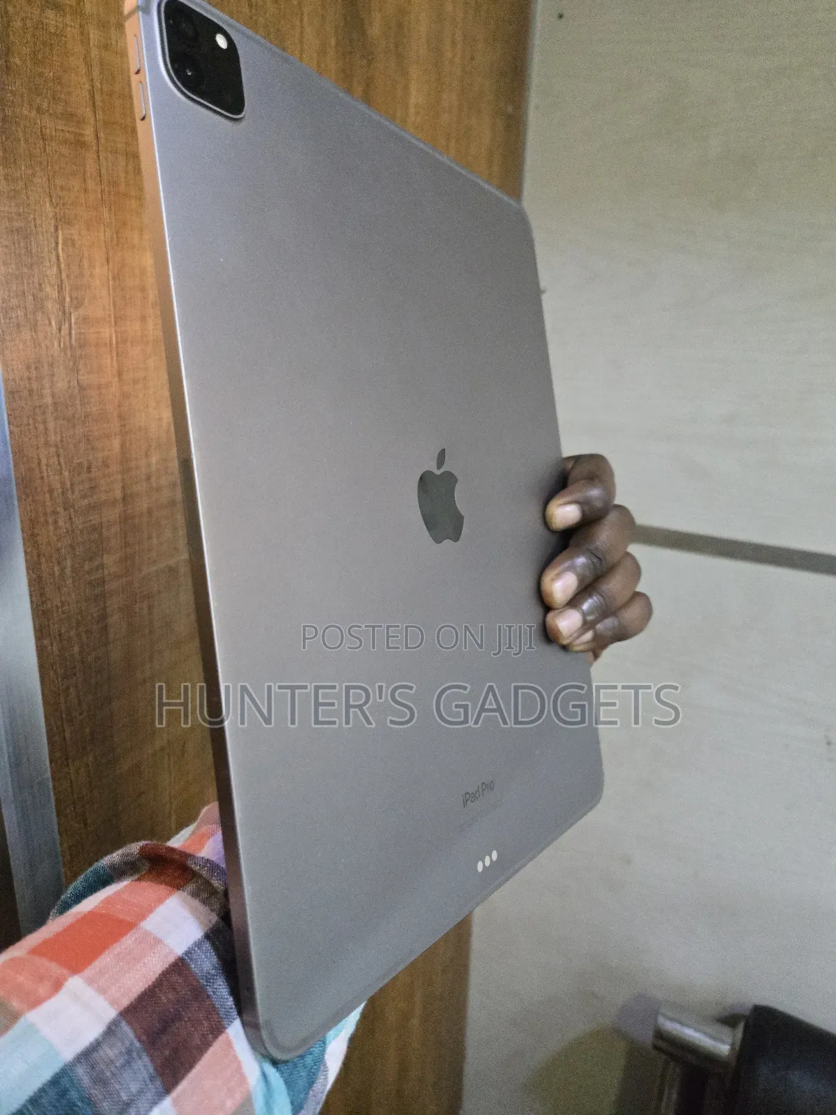 Apple iPad Pro 12.9 (2022) 512 GB Gray