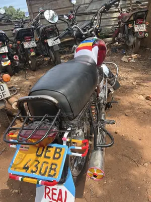 Bajaj Boxer 100 2020 Red