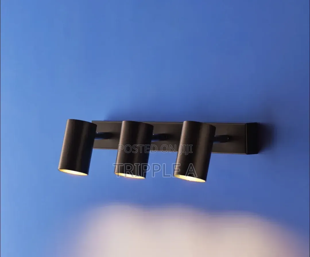 Triple Surface Mounted Spotlight