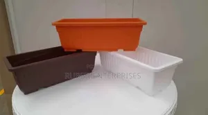 Rectangular Plastic Planter+ Drip Tray
