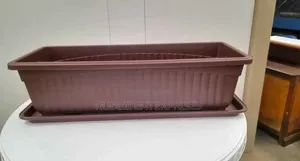 Rectangular Plastic Planter+ Drip Tray