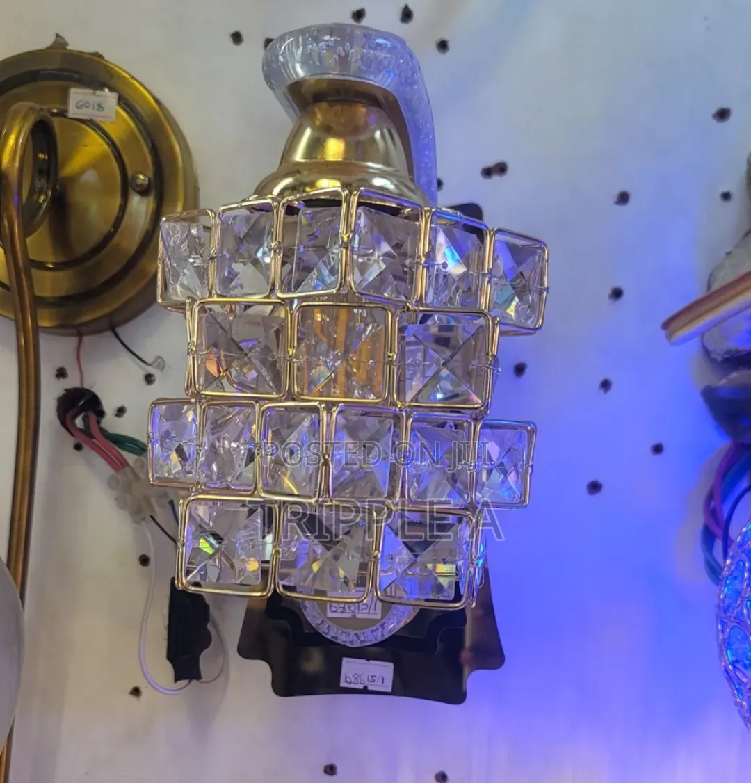 Crystal Wall Bracket Lamp