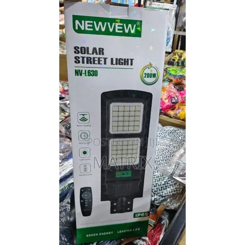 200 Watts Solar Flood Light With Motion Sensor Self Lighting at Night