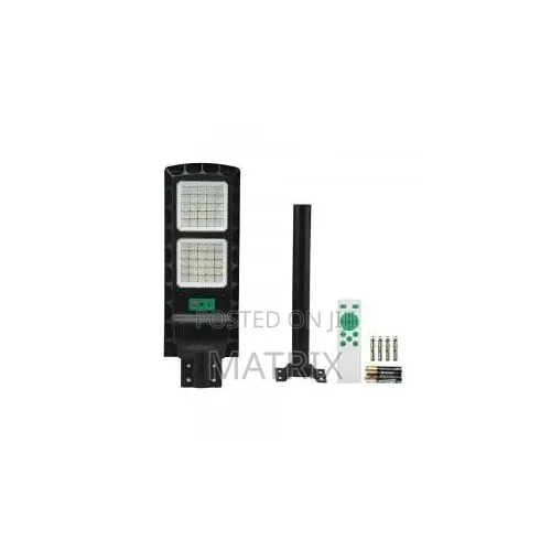 200 Watts Solar Flood Light With Motion Sensor Self Lighting at Night
