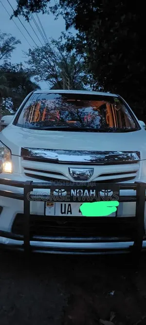 Noah Car for Hire