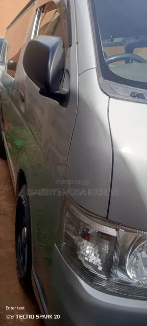 Toyota HiAce 1996 Silver