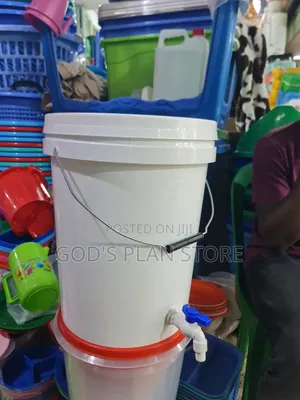 Plastic Paint Buckets 20litres With the Tap