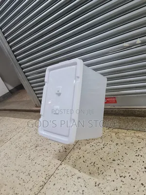 White Cover Plastic Storage Boxes Plastic Storage Boxes 60litres