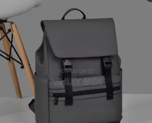 Mast Harbour Men's Solid Medium Backpack