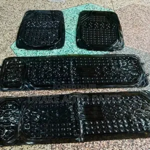 Floor Mats for Noah, Wish, and 7 Seats Cars