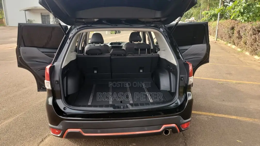 Subaru Forester 2018 Black