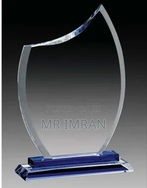 Clear Crystal Wave-Cut Trophy