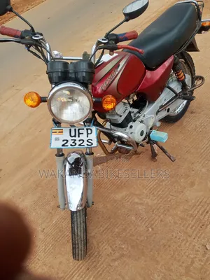 Bajaj Boxer 2023 Red