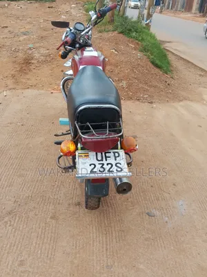 Bajaj Boxer 2023 Red