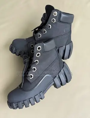 Black Titan Street Boots
