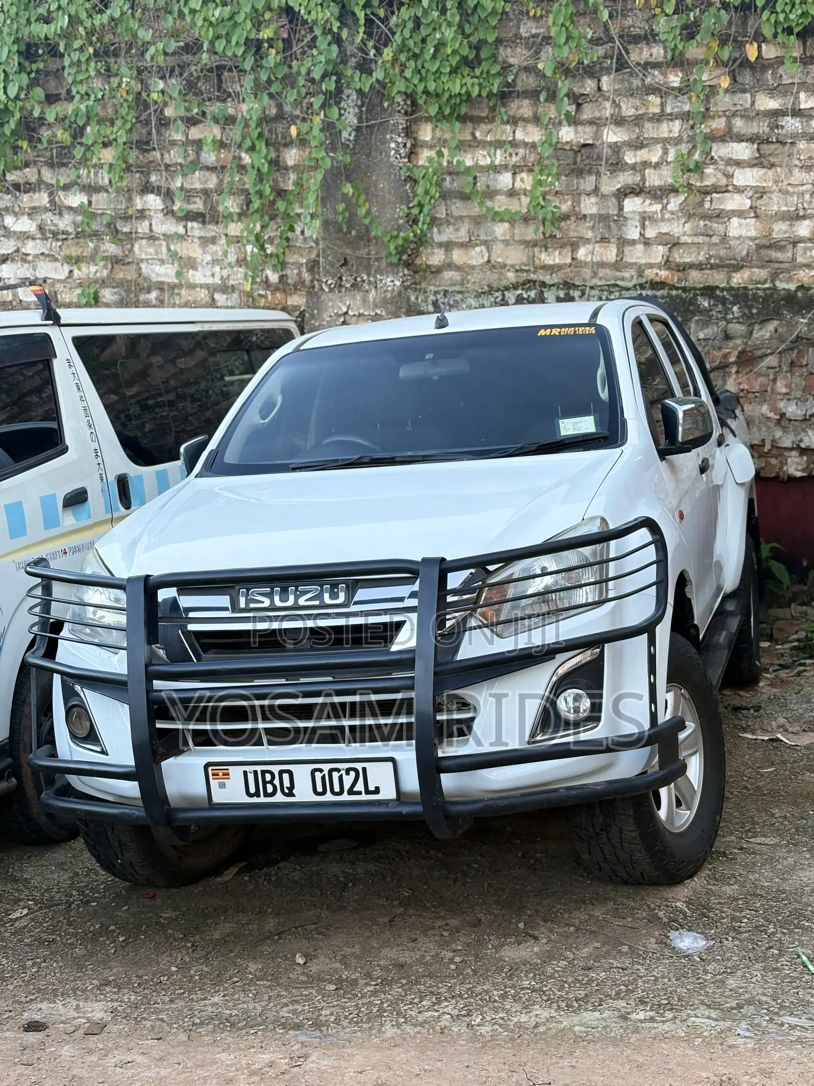 Isuzu D-MAX 2014 White