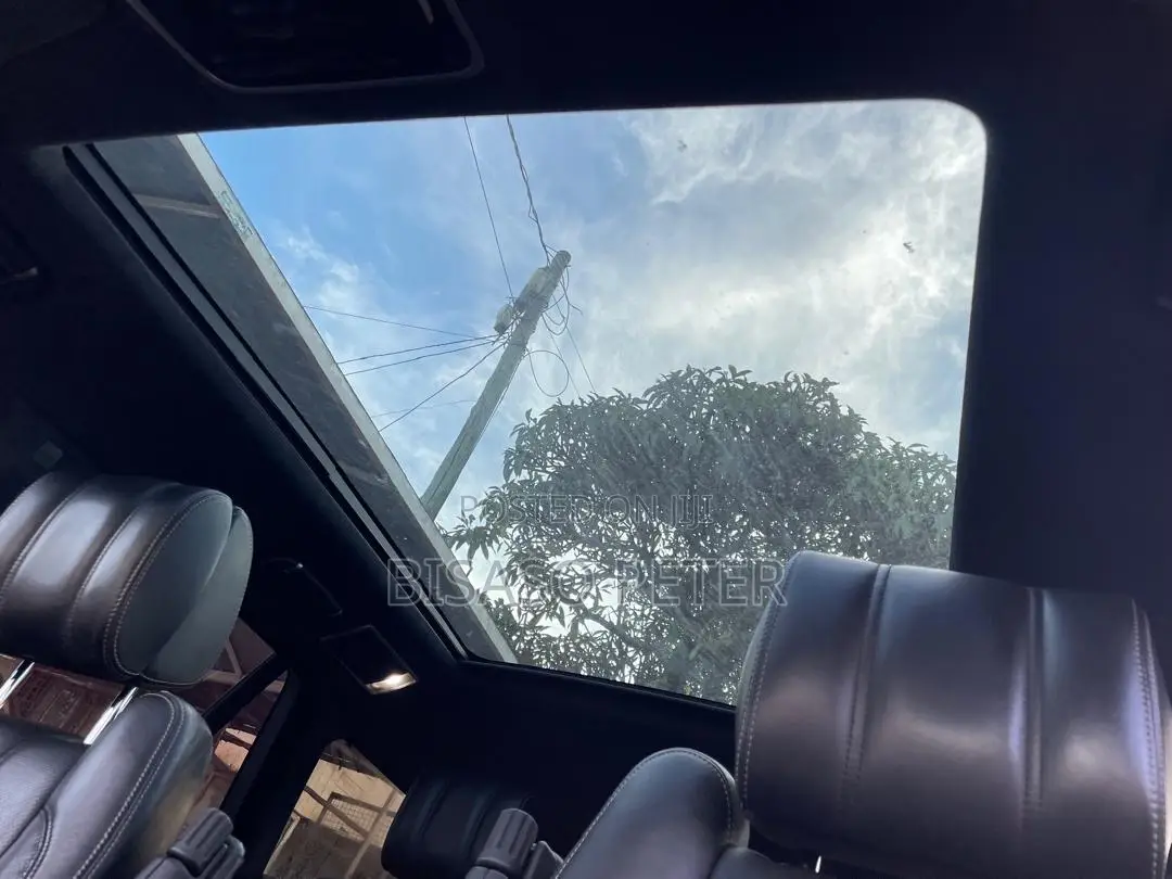 Land Rover Range Rover Vogue 2016 Gray