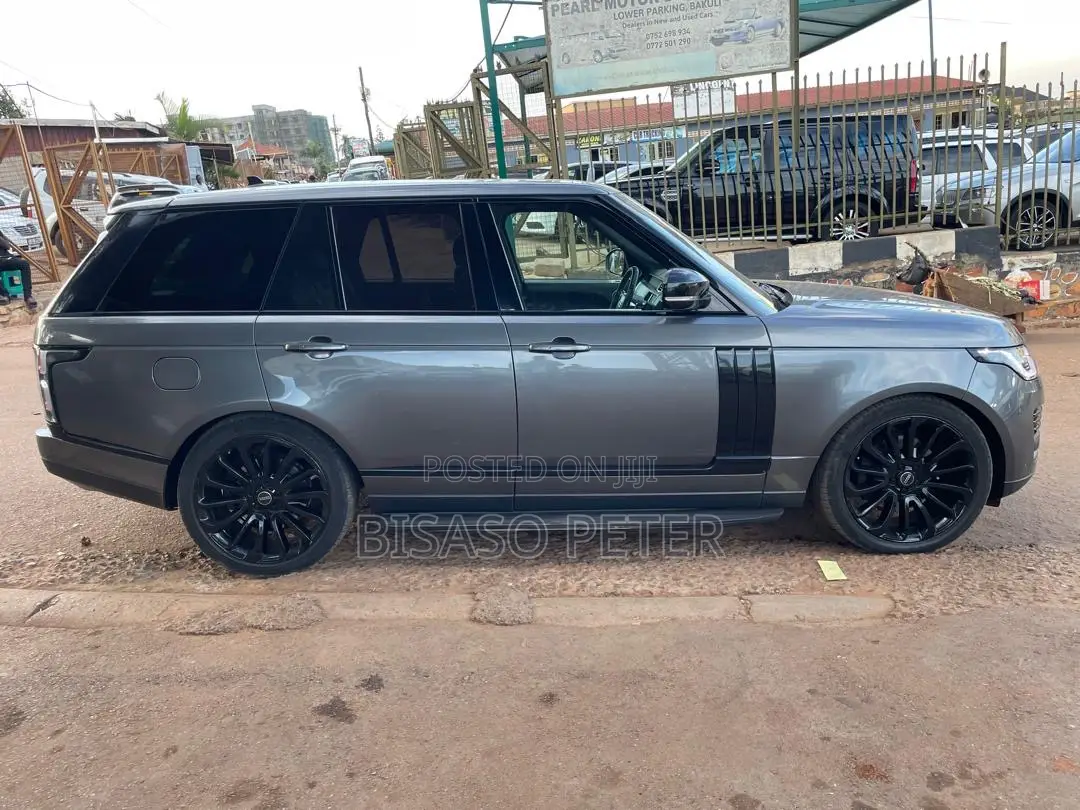 Land Rover Range Rover Vogue 2016 Gray