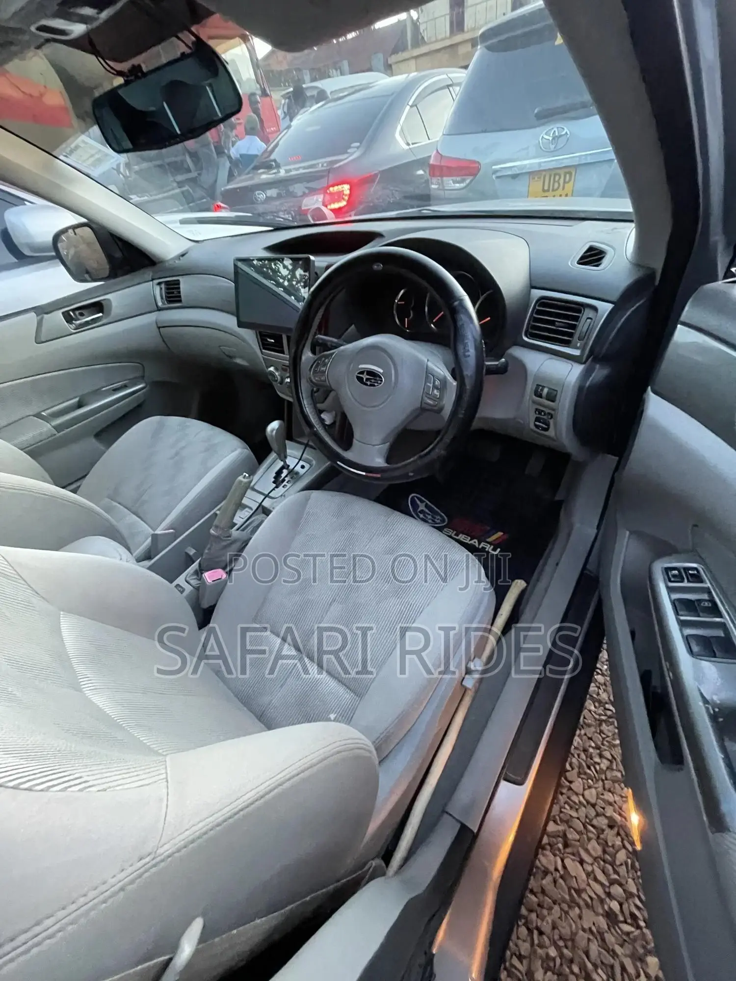 Subaru Forester 2010 Silver