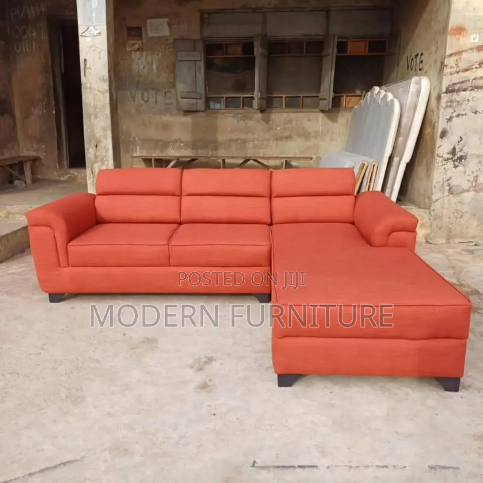 Sectioned L Sofa Set