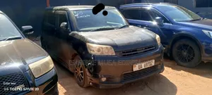 Toyota Corolla Rumion Hatchback 1.5 FWD 2010 Black