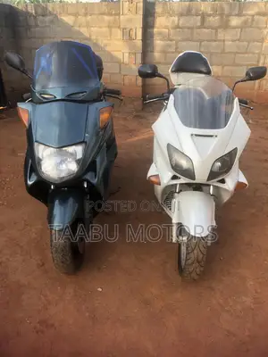 Honda 2001 Green