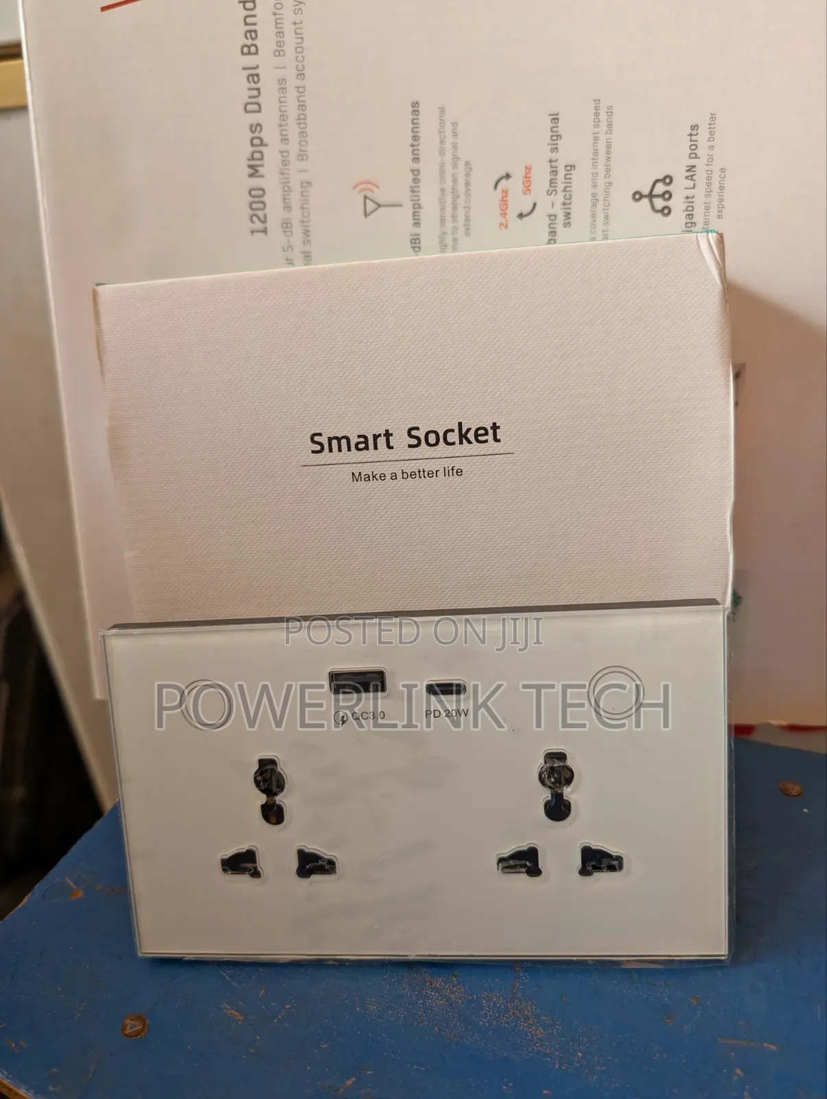 Smart Double Socket With Usb White