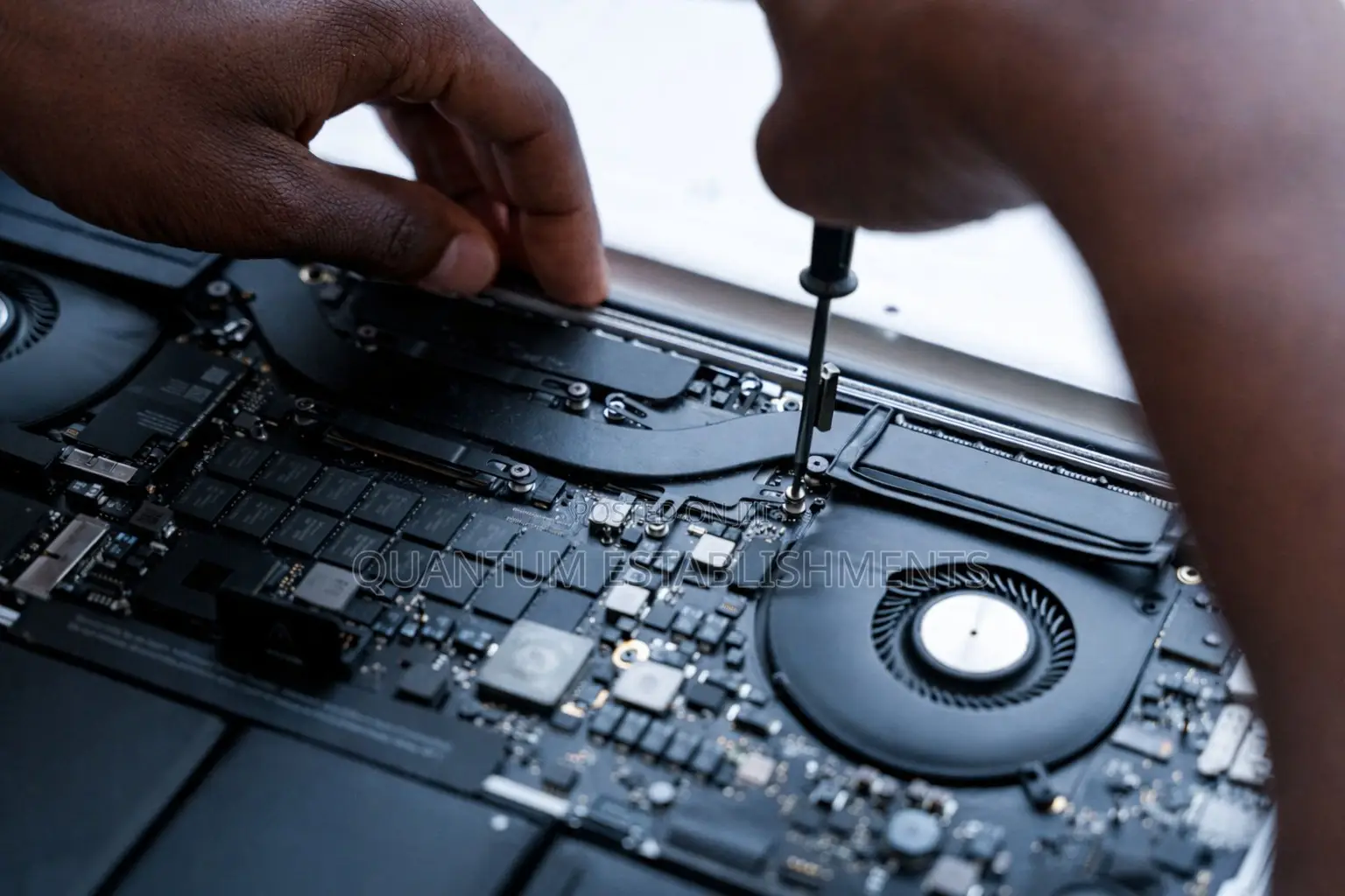 Computer Repair, Hardware Fix and Maintenance | Service