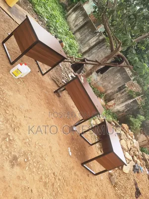 Laboratory Tables