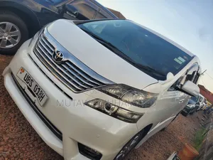 Toyota Vellfire 2011 White