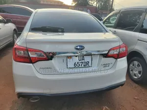 Subaru Legacy 2017 White