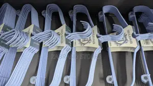 Hollow Tube Clothes Think Hanger 6pca