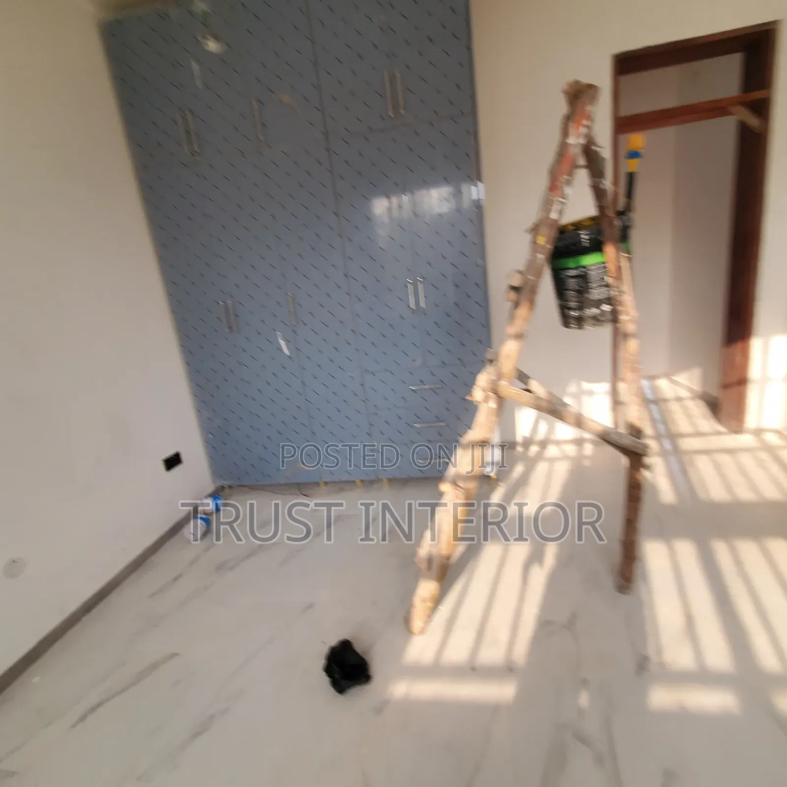 Light Blue Installed Luuka 423