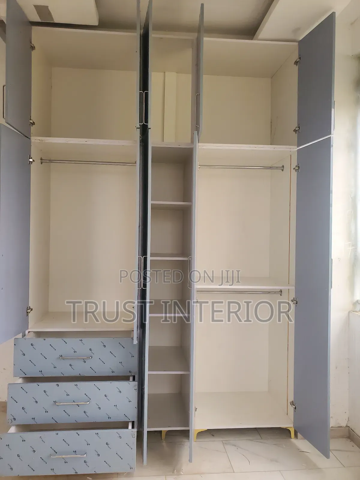 Light Blue Installed Luuka 423