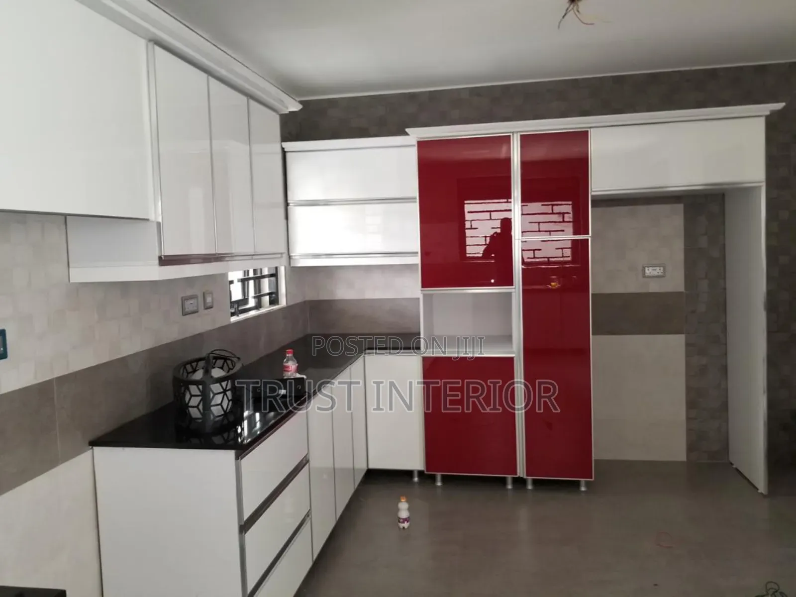 We Make and Design Kitchens 876