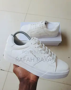 Classic Off-White Santoni Leather Casual Sneakers