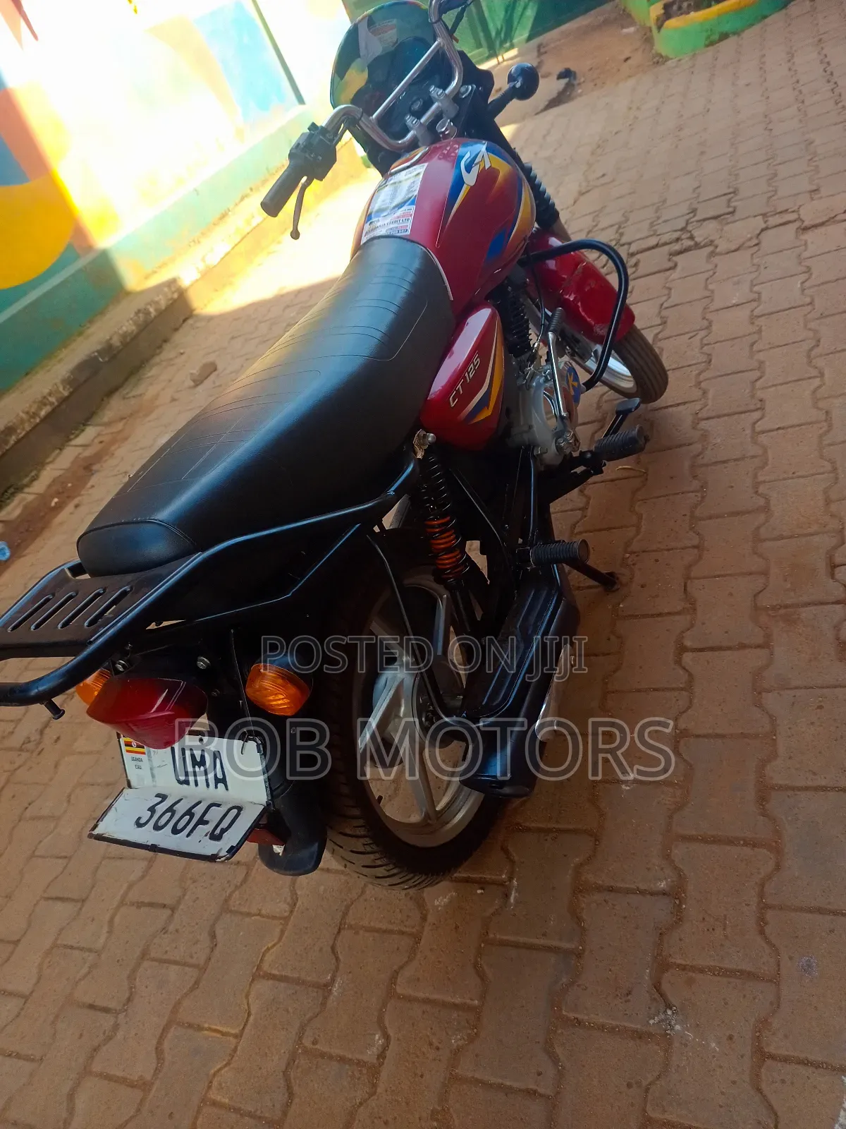 Bajaj CT 125X 2025 Red