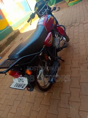 Bajaj CT 125X 2025 Red