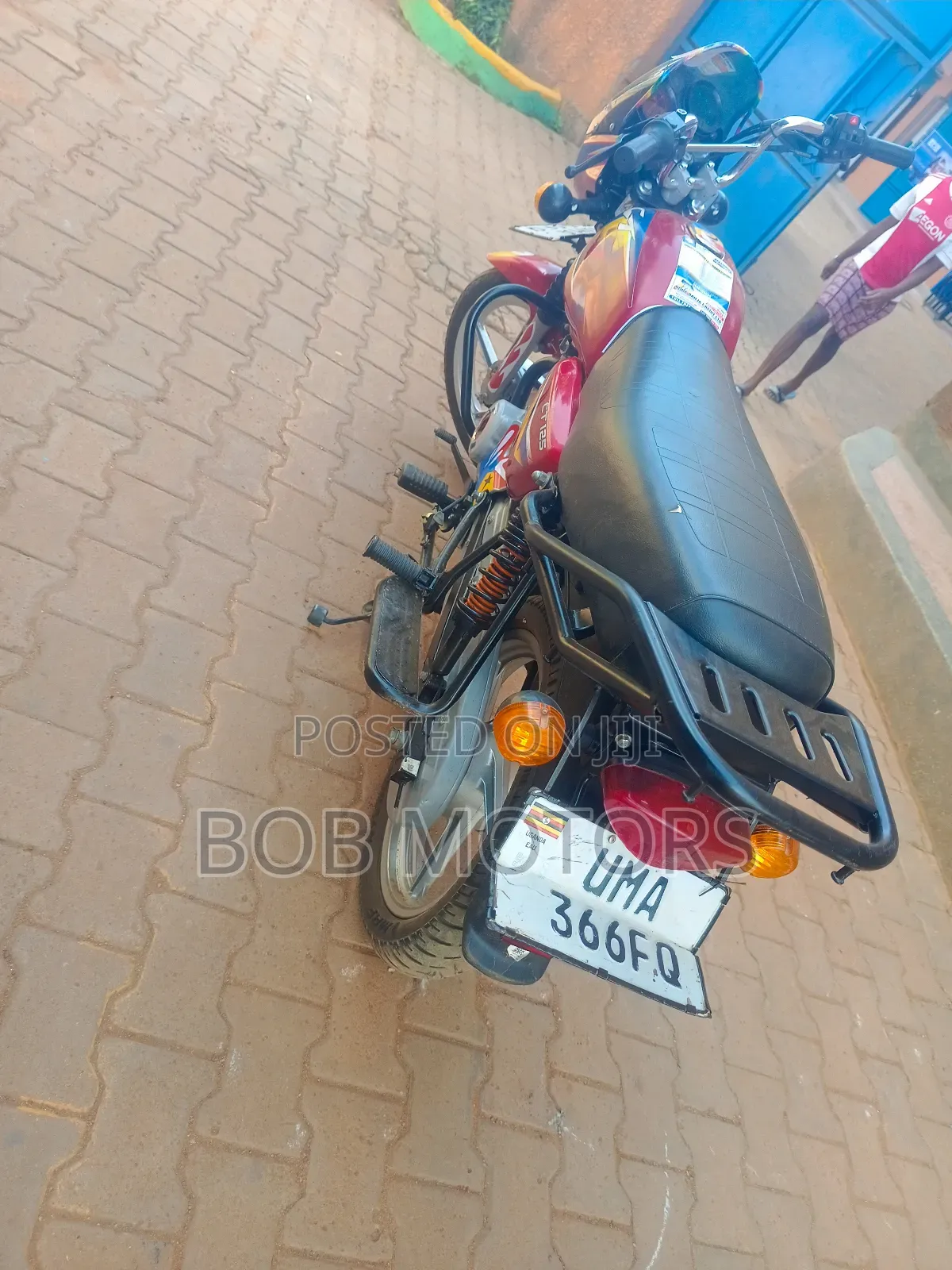 Bajaj CT 125X 2025 Red