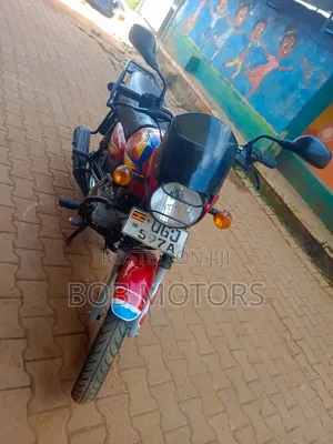 Bajaj CT 125X 2025 Red