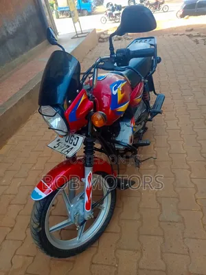 Bajaj CT 125X 2025 Red