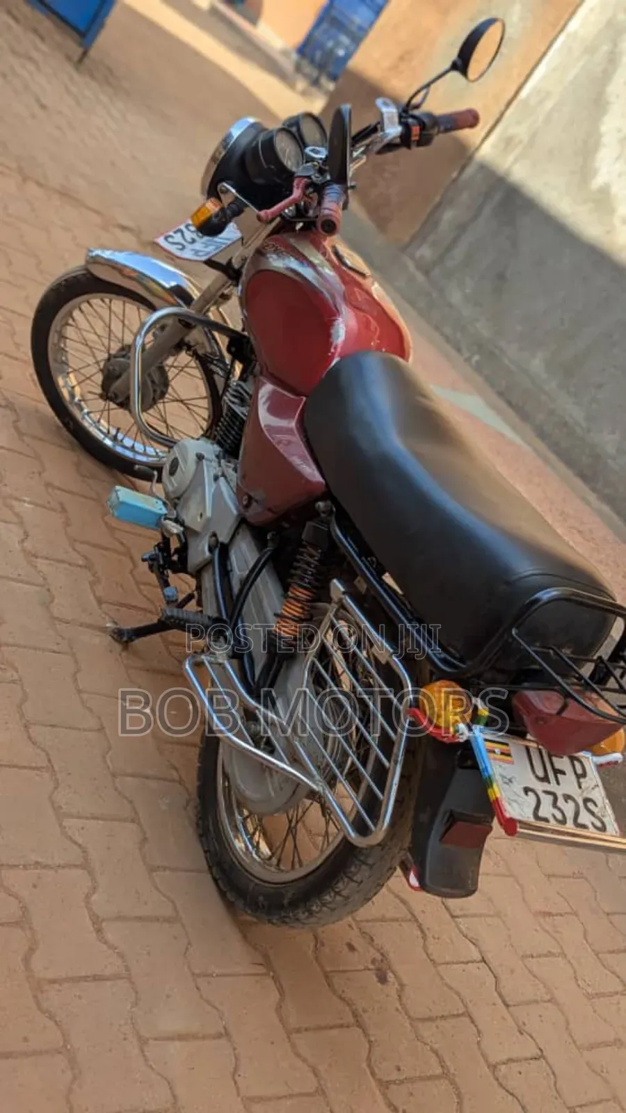 Bajaj Boxer 2025 Red