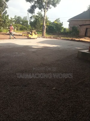 Compound Tarmacking